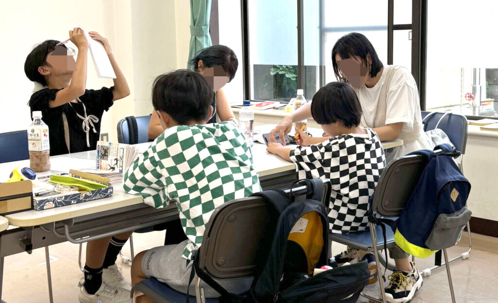 草加ローカル編集室 Vol2　子どもも参加OK！「小さなノートづくり」体験