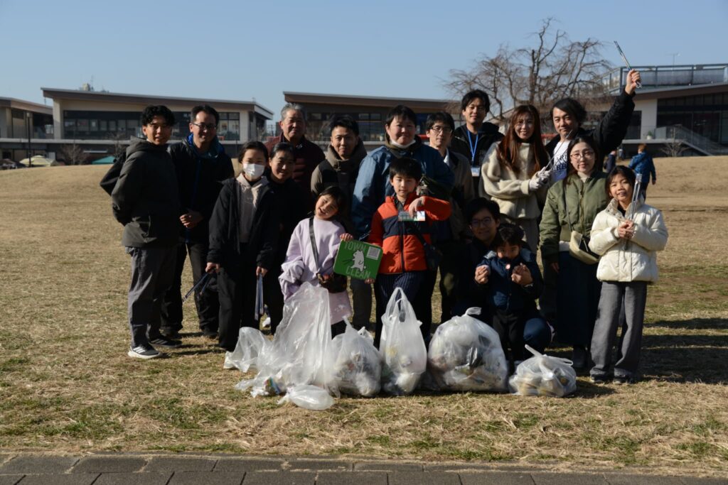 獨協大学前エリア 二月のゴミ拾い活動 まちの人と交流しよう